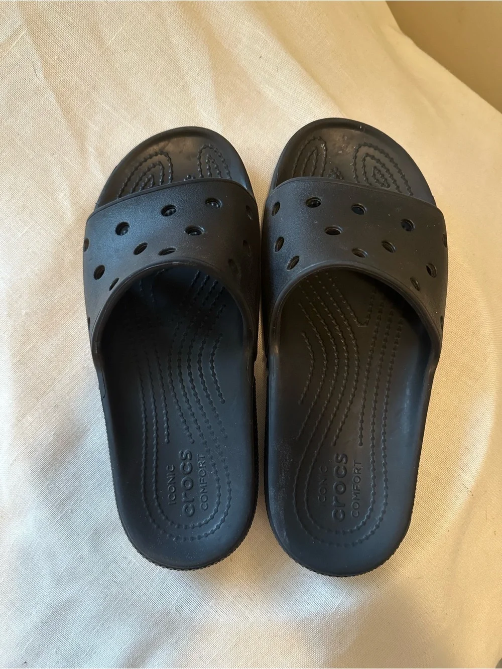 Crocs Comfort Classic Black One Strap Slides Unisex Mens 6 Womens 8 Waterproof